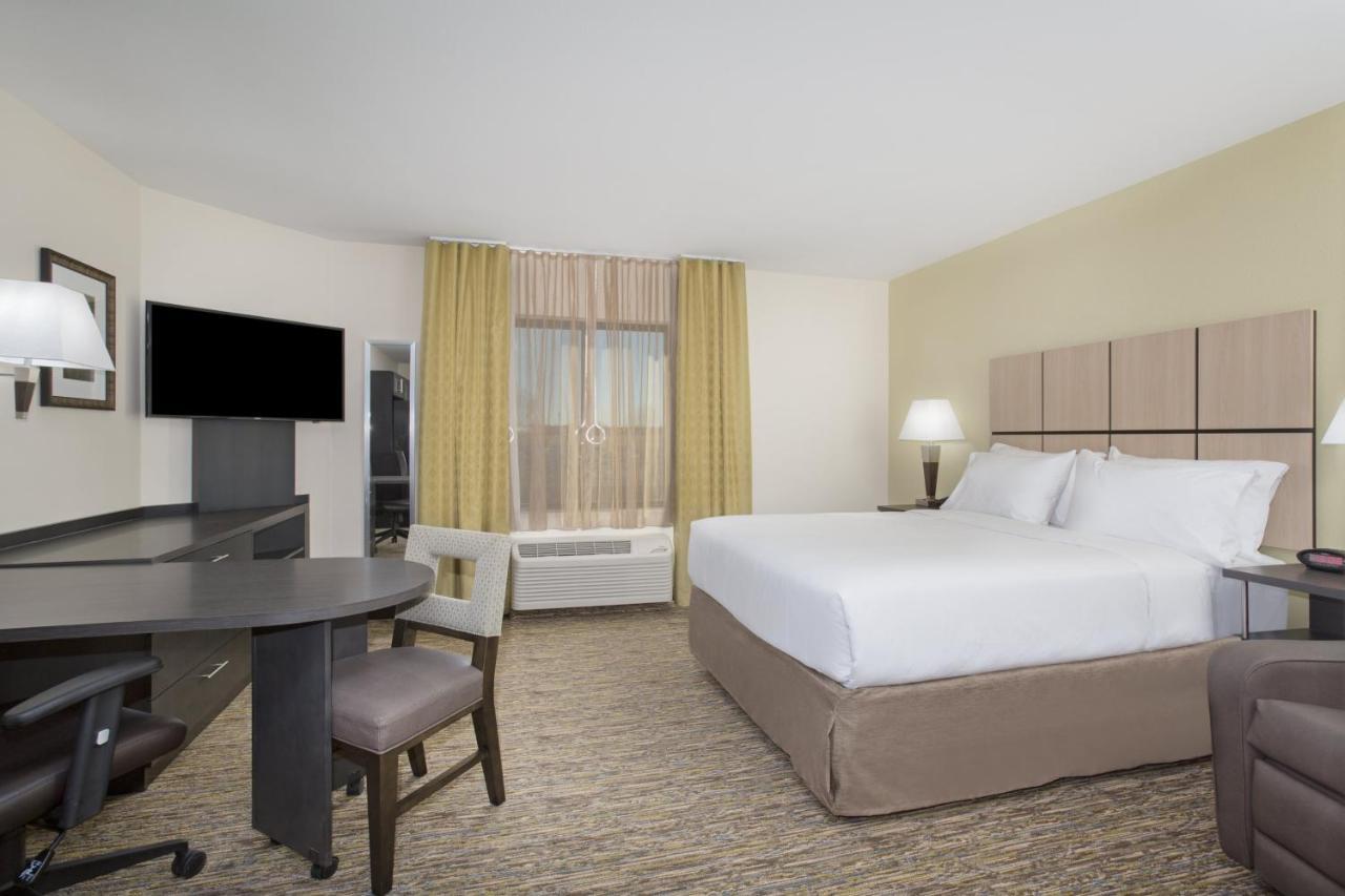 Candlewood Suites Pueblo By Ihg Zewnętrze zdjęcie